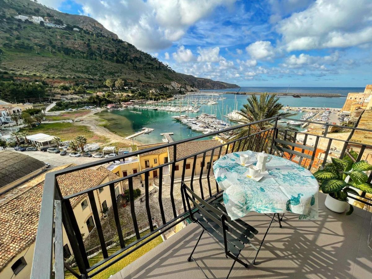 Suite Altamarea "Sea View Studios" Castellammare del Golfo Kültér fotó